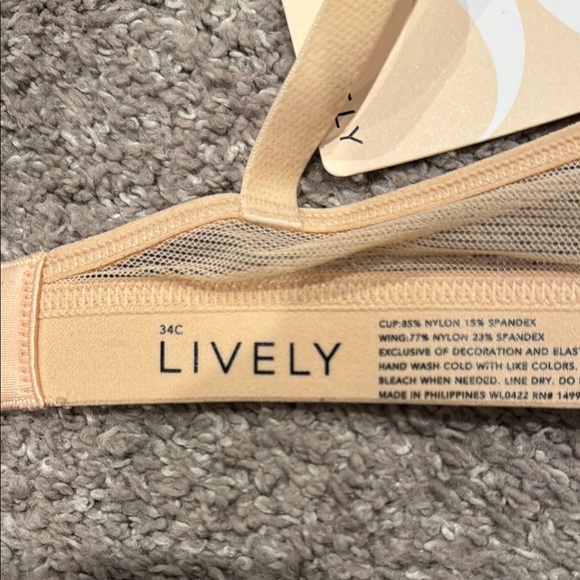 LIVELY Set of 2 34C Bras - Picture 4 of 7